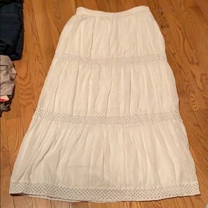 White maxi skirt